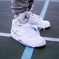 Air Jordan 5 Retro “White Metallic”