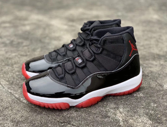 Air Jordans 11 Retro "Bred"