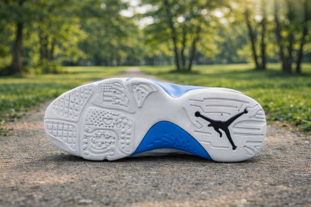 Air Jordan 9 Retro "University Blue."