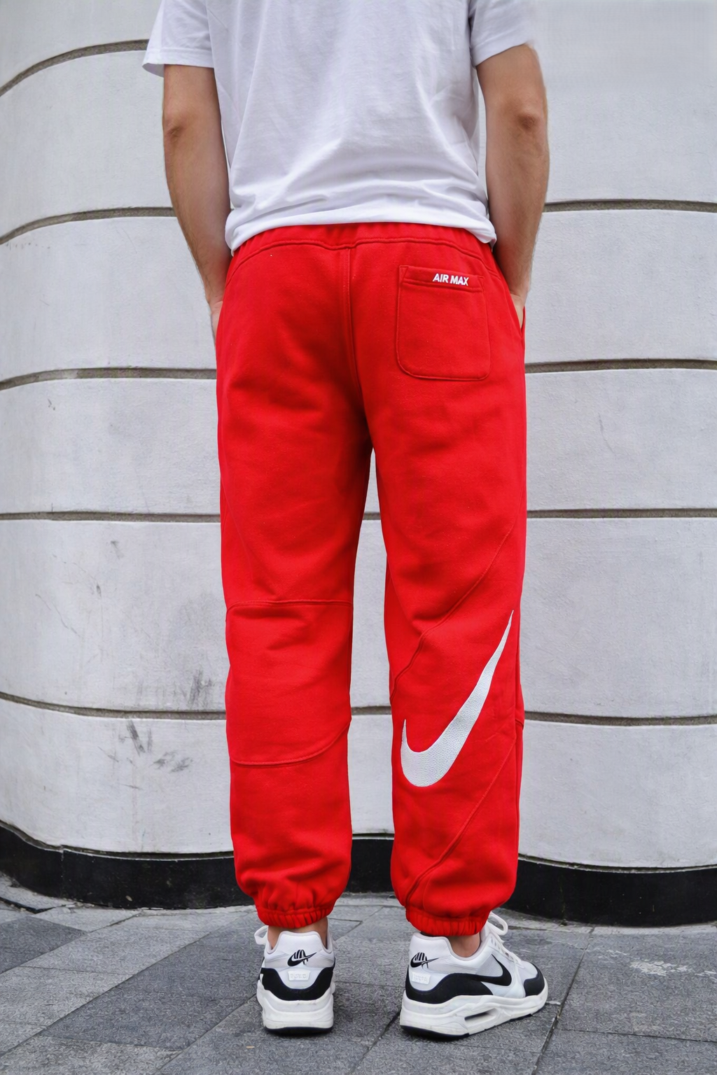 SUPREME X NIKE SWEATPANTS "BRIGHT RED"