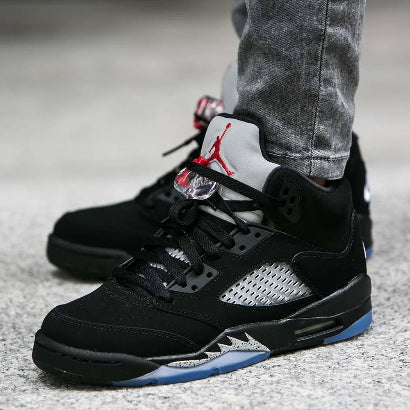 Air Jordan 5 Retro “OG Black Metallic ”